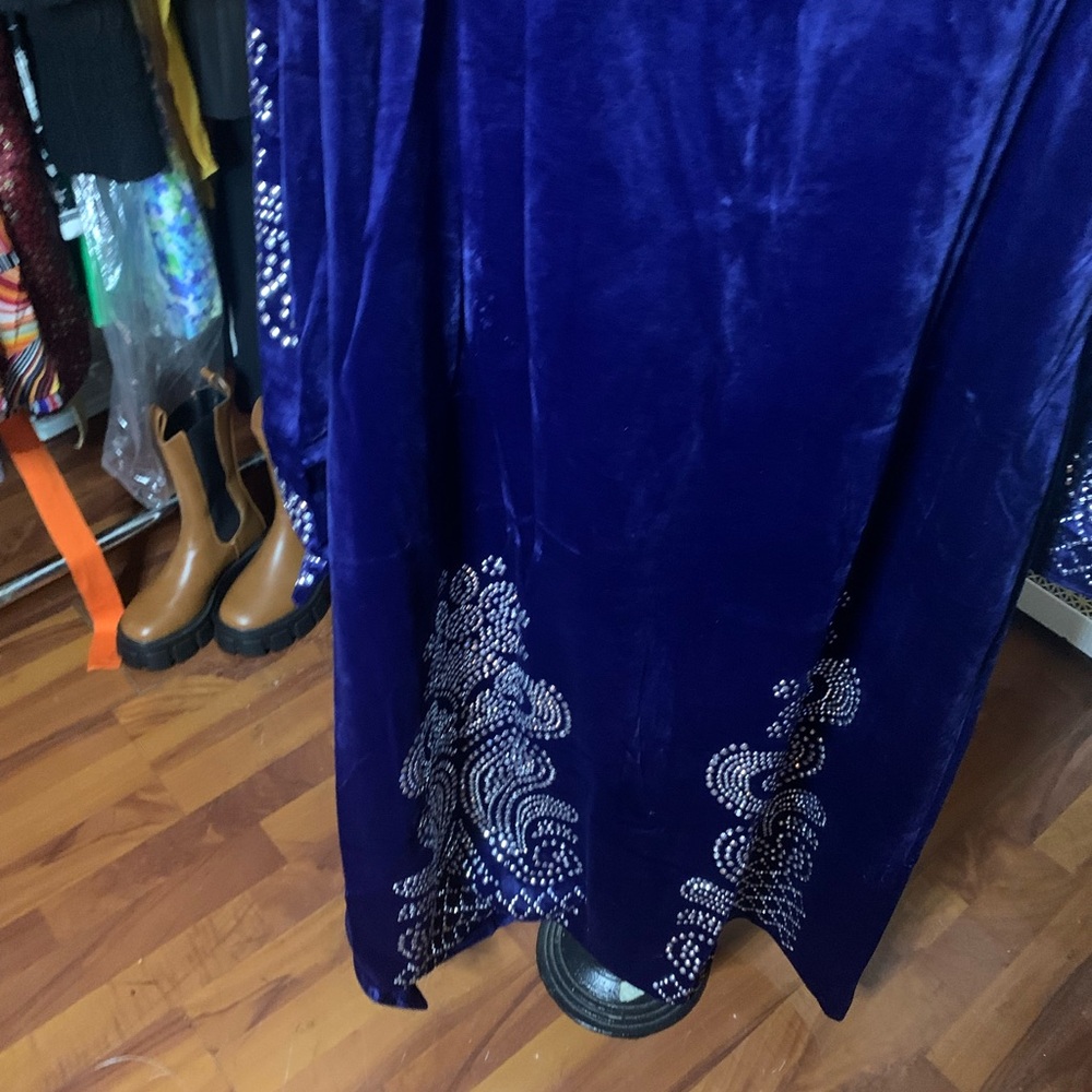 Coat - Picture 7 of 7
